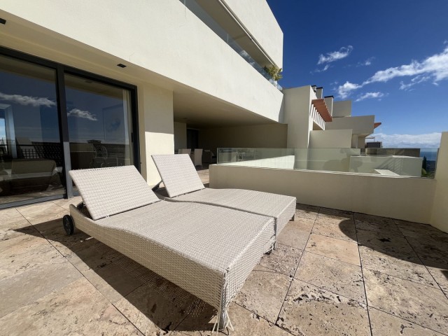 2 Bedrooms Apartment in Altos de los Monteros