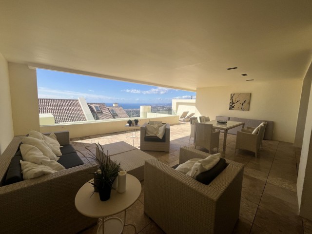 2 Bedrooms Apartment in Altos de los Monteros