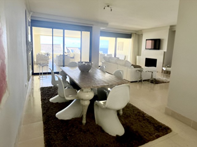 2 Makuuhuoneen Huoneisto Altos de los Monteros