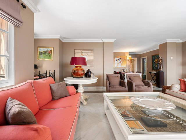 2 Slaapkamer Appartement in Monte Halcones