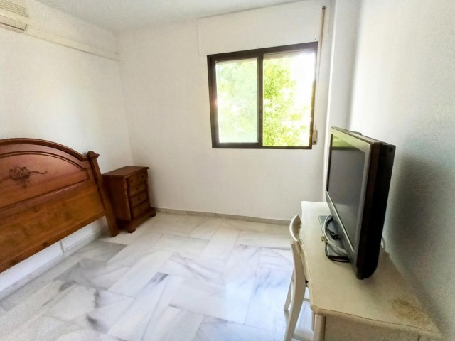 4 Bedrooms Apartment in La Carihuela