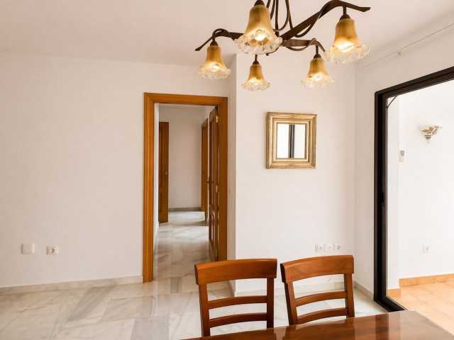 4 Makuuhuoneen Huoneisto La Carihuela