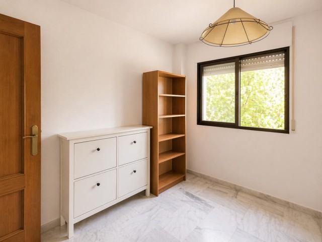 4 Makuuhuoneen Huoneisto La Carihuela