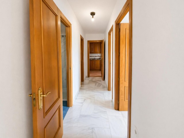 4 Makuuhuoneen Huoneisto La Carihuela