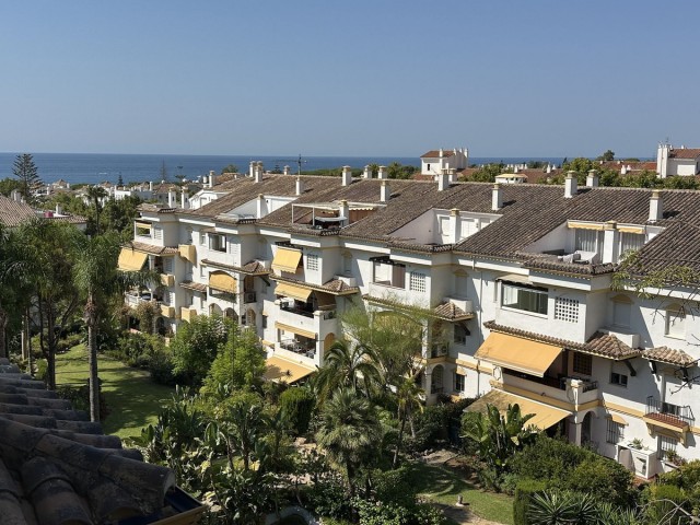 Apartamento con 3 Dormitorios  en The Golden Mile