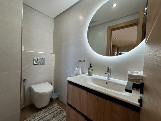 Apartamento con 3 Dormitorios  en The Golden Mile