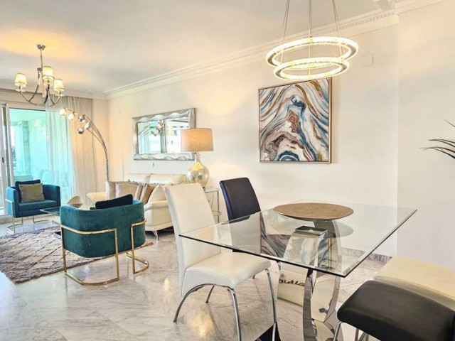 2 Schlafzimmer Apartment in Marbella