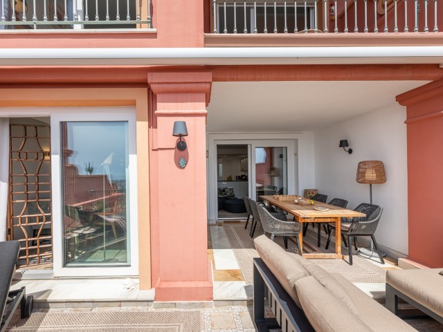 Apartamento con 4 Dormitorios  en Monte Halcones