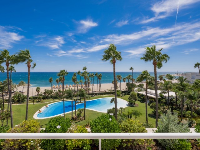 Takvåning i Puerto Banús