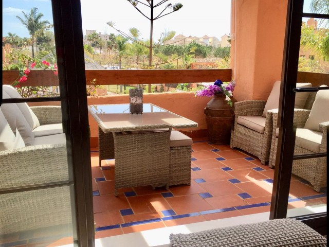 Apartamento con 2 Dormitorios  en Hacienda del Sol