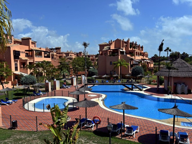 Apartamento con 2 Dormitorios  en Hacienda del Sol
