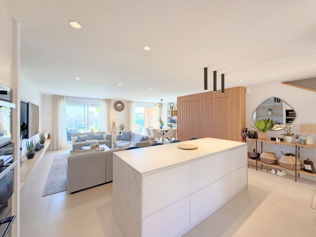 3 Slaapkamer Rijtjeshuis in Estepona