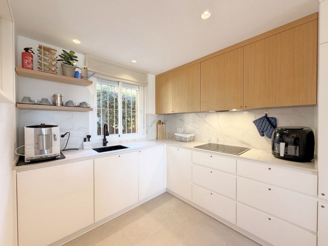 3 Slaapkamer Rijtjeshuis in Estepona