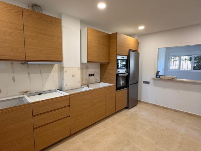 Villa, San Roque Club, R5031880