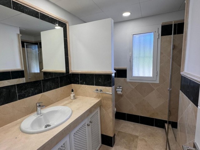 Villa, San Roque Club, R5031880