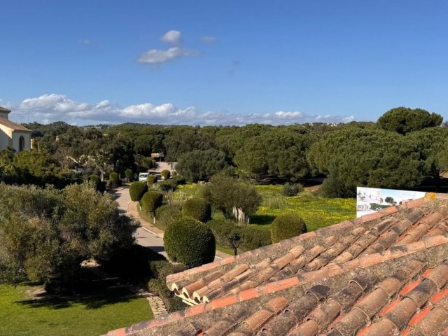 Villa con 3 Dormitorios  en San Roque Club