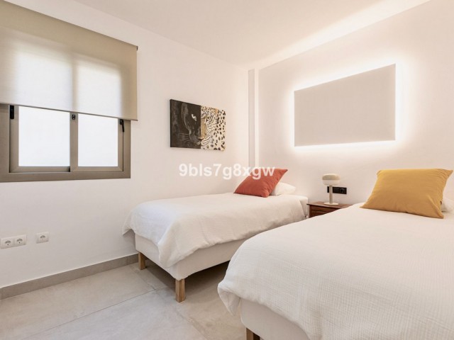 2 Bedrooms Apartment in Benahavís