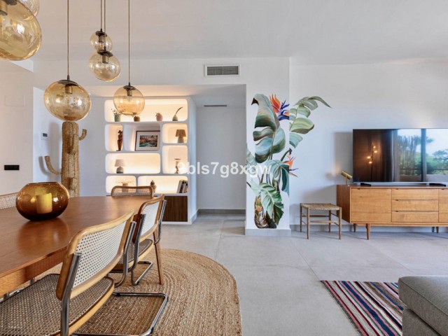 2 Bedrooms Apartment in Benahavís