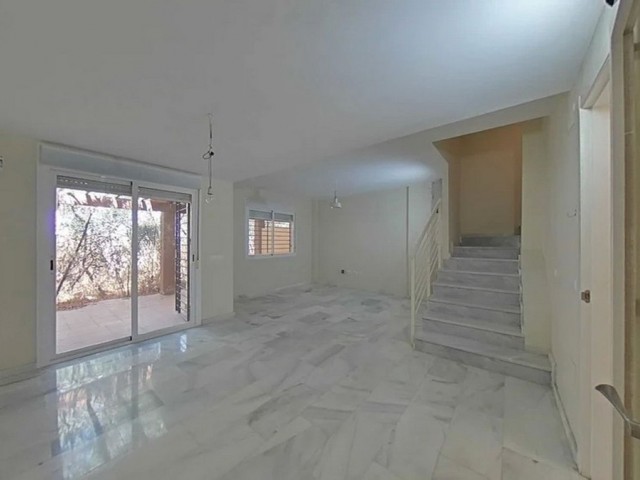 3 Bedrooms Townhouse in Calahonda