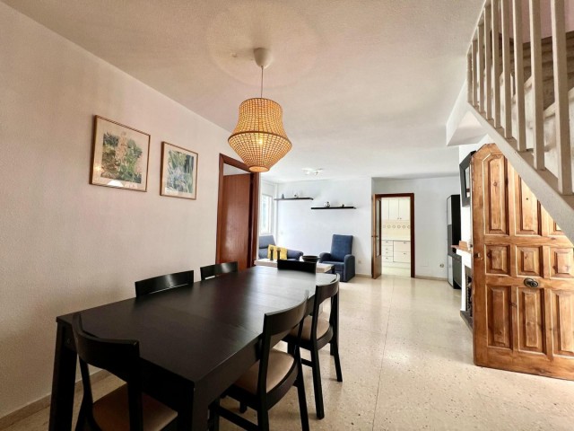 Penthouse avec 3 Chambres  à Elviria