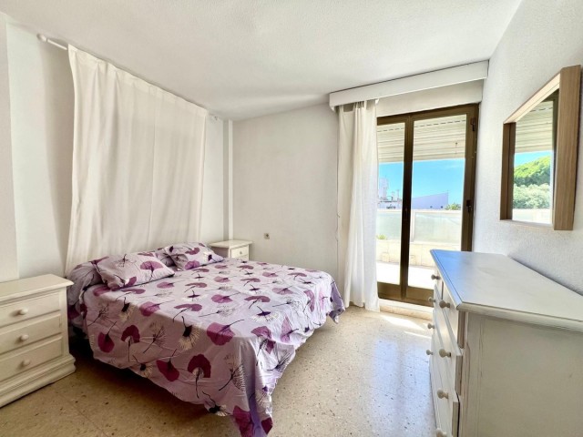 Penthouse avec 3 Chambres  à Elviria