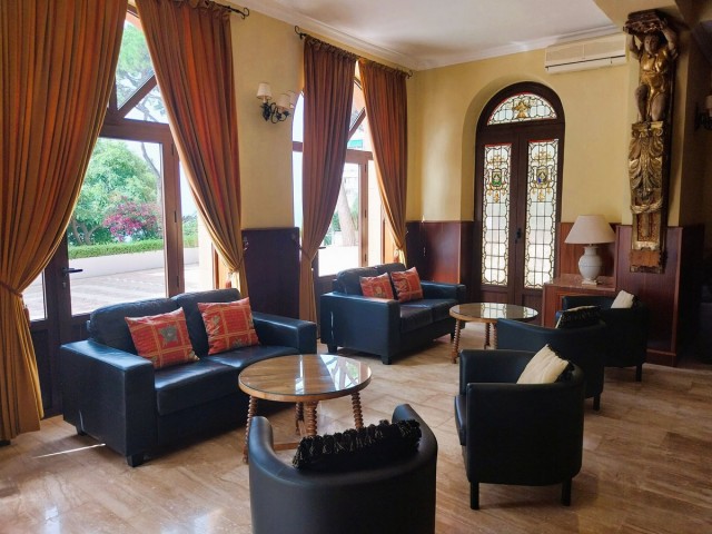 2 Bedrooms Apartment in Calahonda