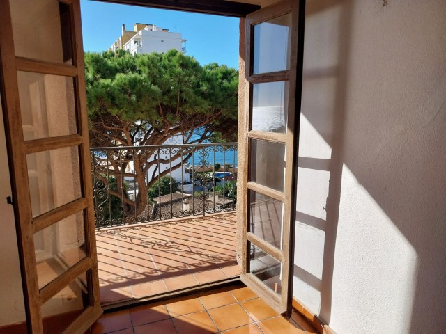 2 Bedrooms Apartment in Calahonda
