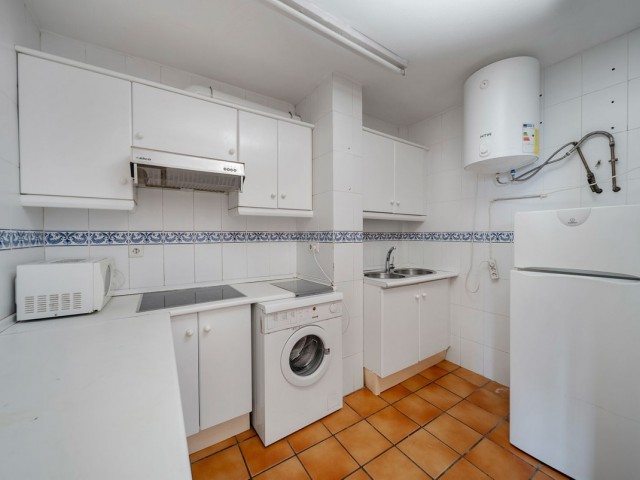 Apartamento con 2 Dormitorios  en Calahonda