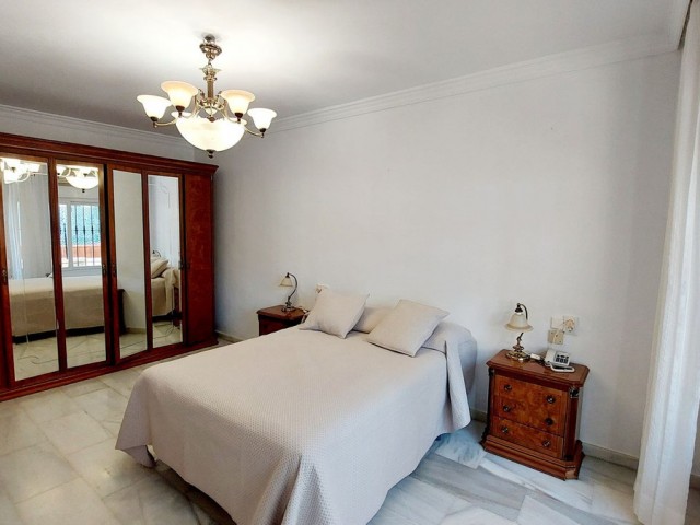 7 Bedrooms Townhouse in Los Boliches