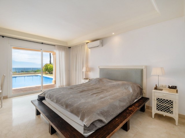 7 Schlafzimmer Villa in Elviria