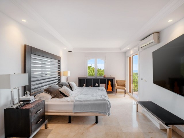 7 Schlafzimmer Villa in Elviria