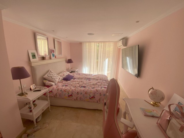 7 Schlafzimmer Villa in Elviria