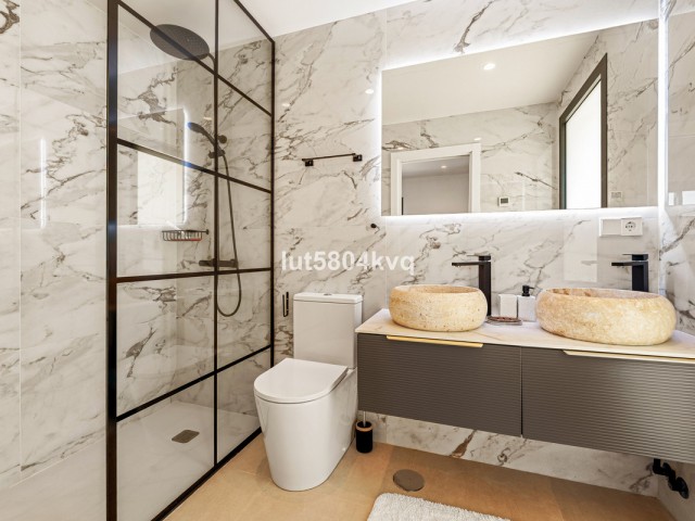4 Soveroms Villa i Nueva Andalucía