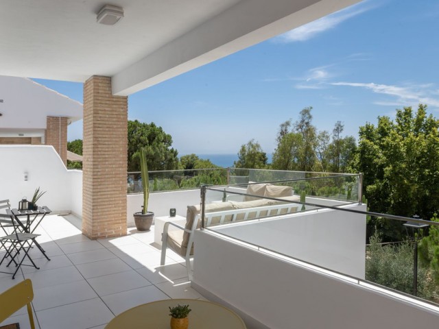 4 Bedrooms Villa in Benalmadena