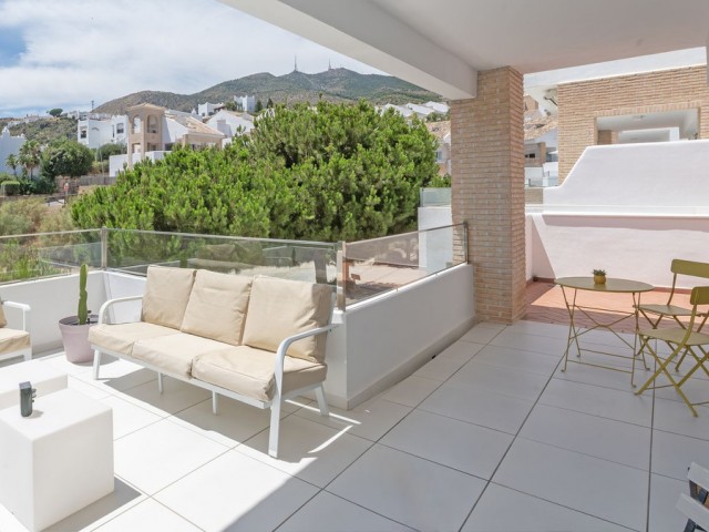 4 Bedrooms Villa in Benalmadena