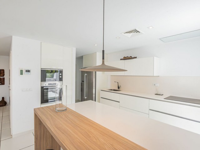 4 Bedrooms Villa in Benalmadena