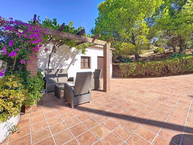 Villa, Valtocado, R5145856