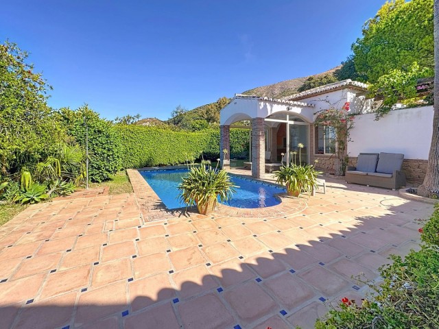 Villa con 3 Dormitorios  en Valtocado