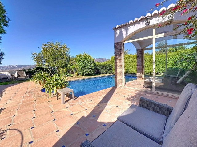 Villa con 3 Dormitorios  en Valtocado