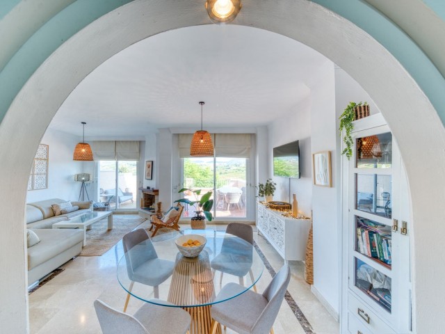 Townhouse, La Duquesa, R5146585