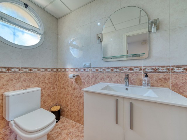 4 Schlafzimmer Reihenhaus in La Duquesa