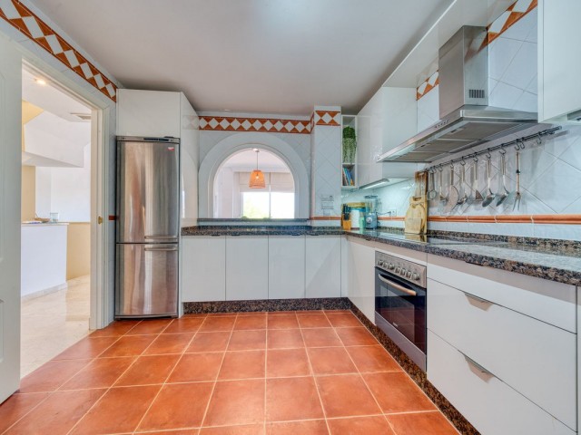 4 Schlafzimmer Reihenhaus in La Duquesa