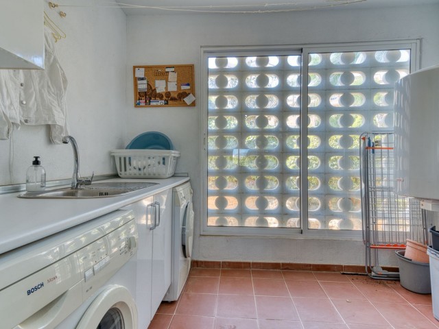 4 Schlafzimmer Reihenhaus in La Duquesa