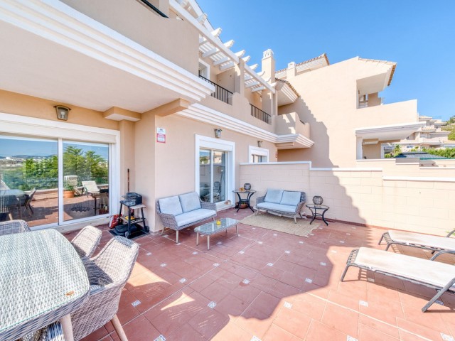 4 Schlafzimmer Reihenhaus in La Duquesa
