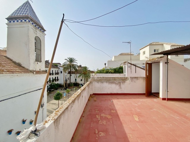 7 Bedrooms Townhouse in Marbella