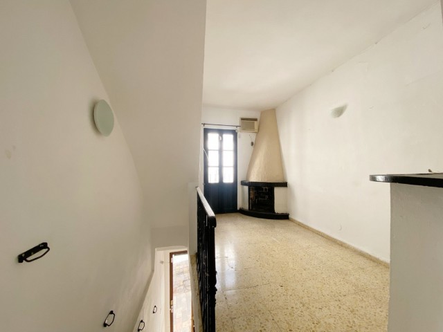 7 Bedrooms Townhouse in Marbella
