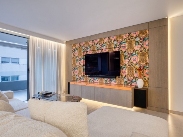 Penthouse avec 4 Chambres  à San Pedro de Alcántara