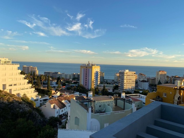 Villa con 4 Dormitorios  en Fuengirola