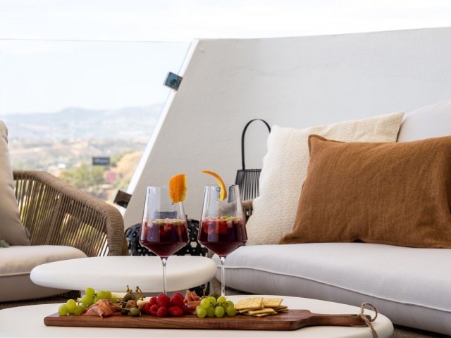 3 Bedrooms Apartment in Higueron