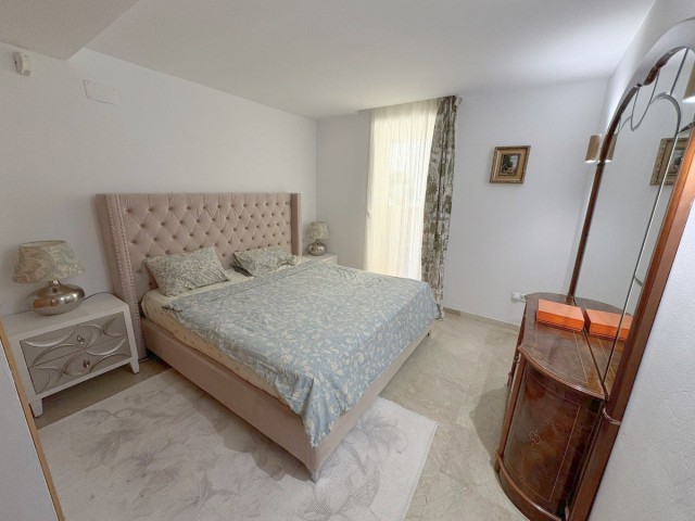 2 Bedrooms Apartment in Benahavís